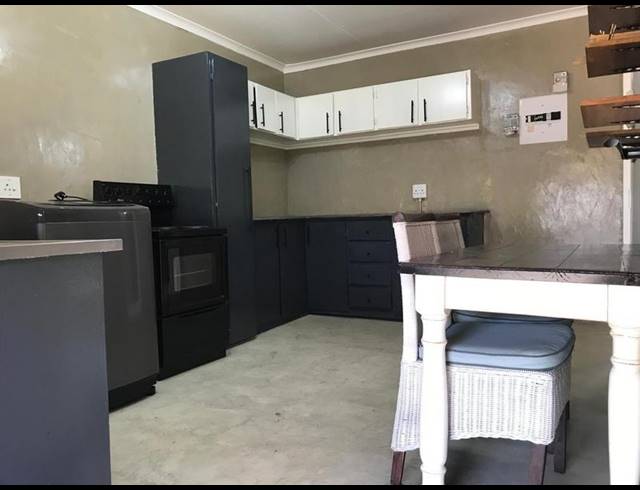 2 BEDROOM APARTMENT FOR SALE IN HUTTENHEIGHTS